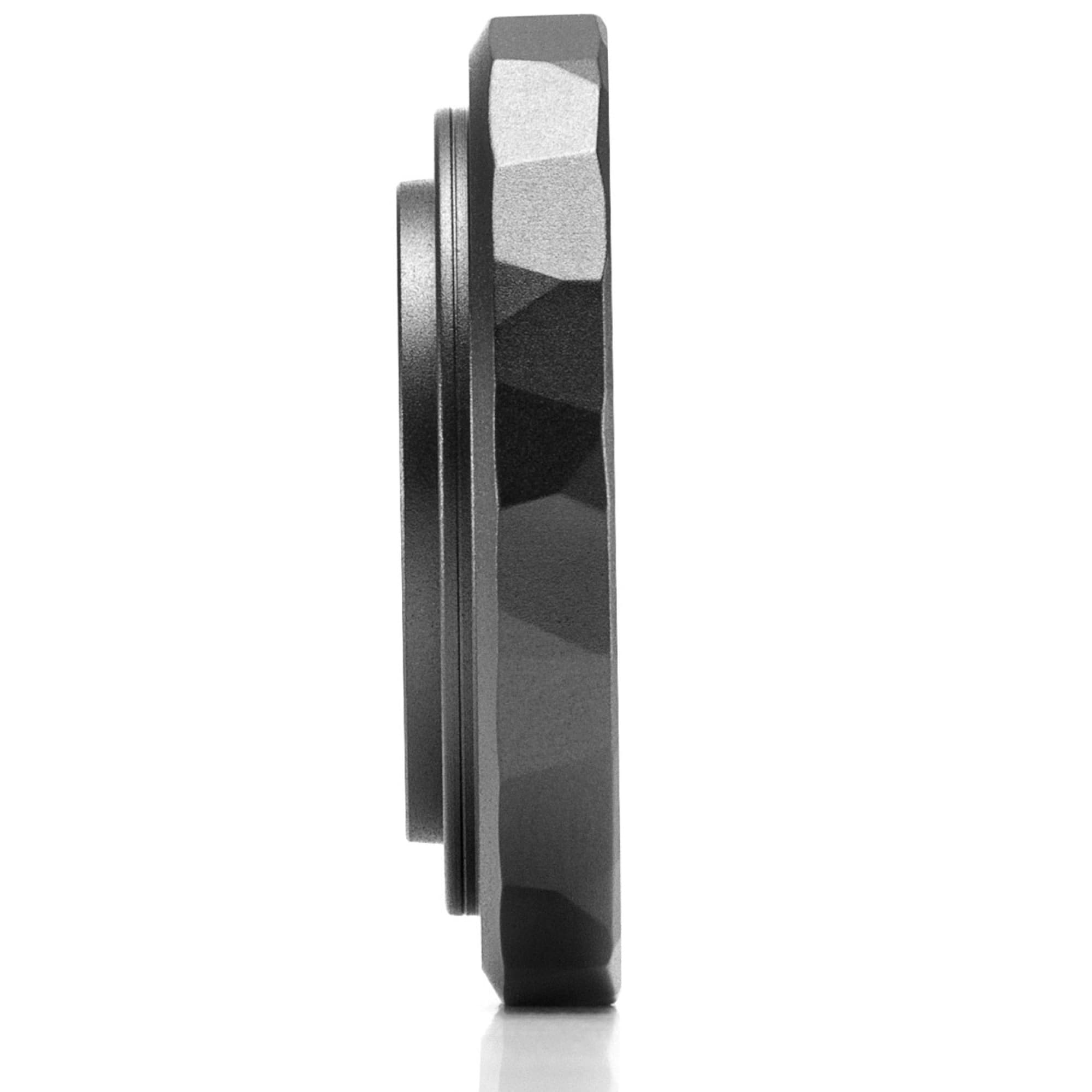 The lens cover from the side