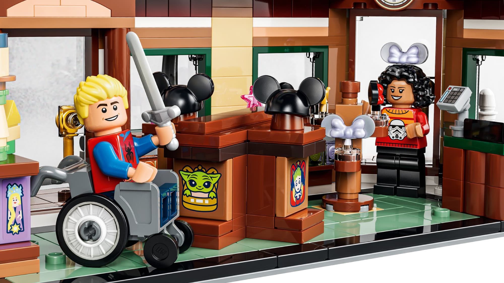 Main Street, U.S.A. – detail 6