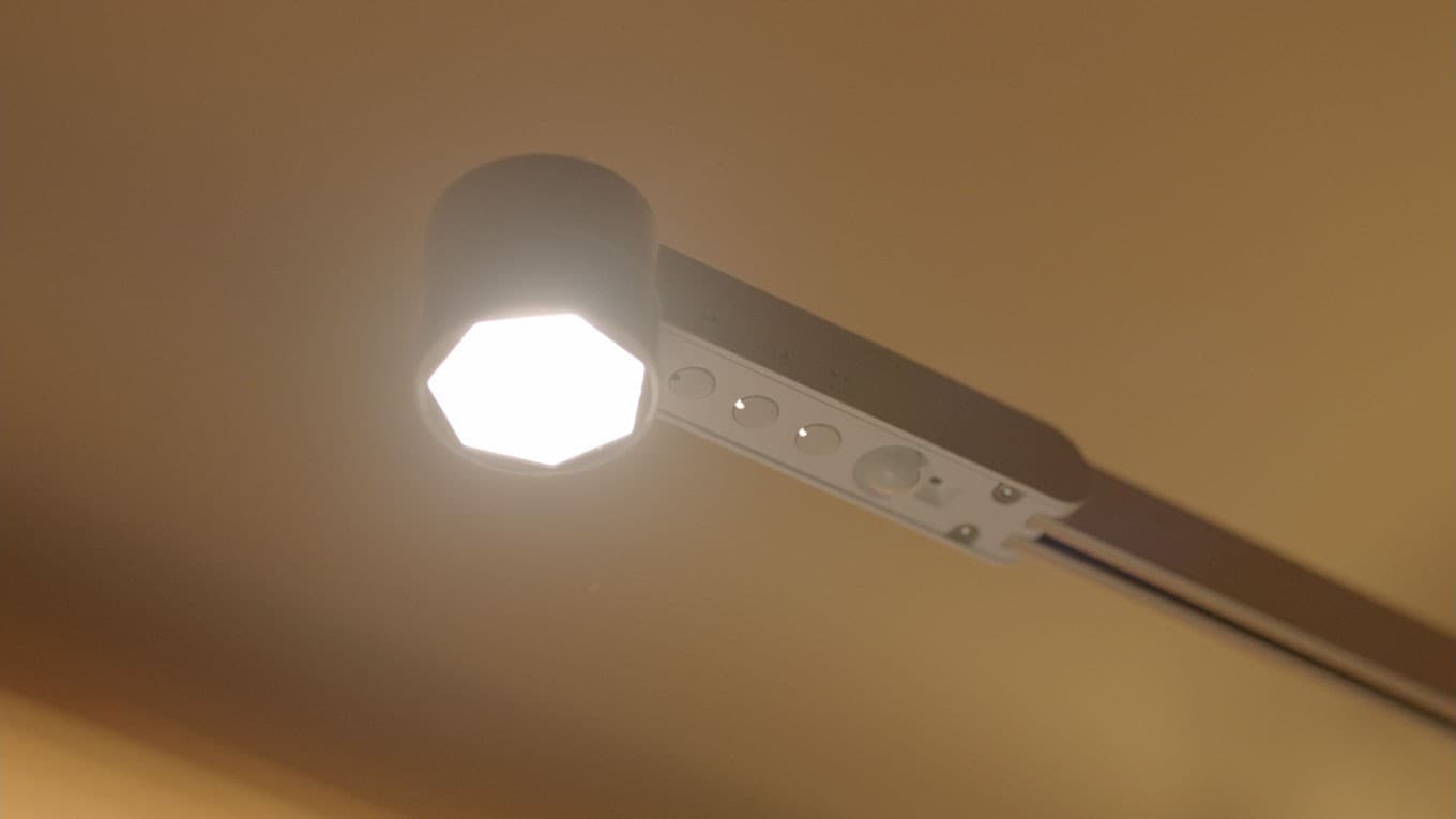 The optical head pointed at the ceiling