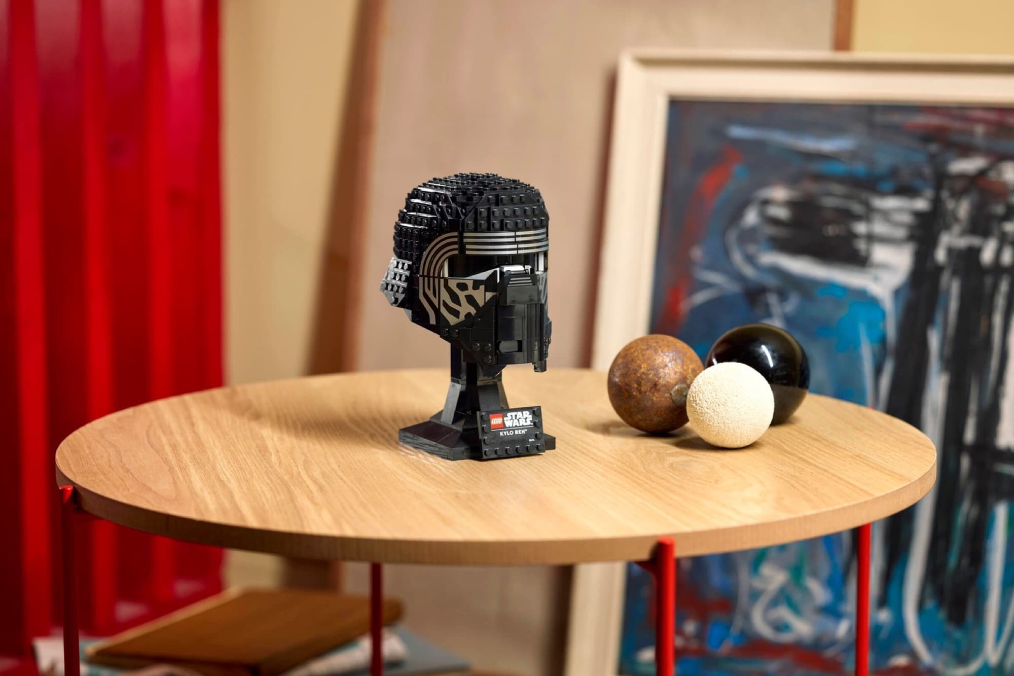 Kylo Ren's helmet being built and played with