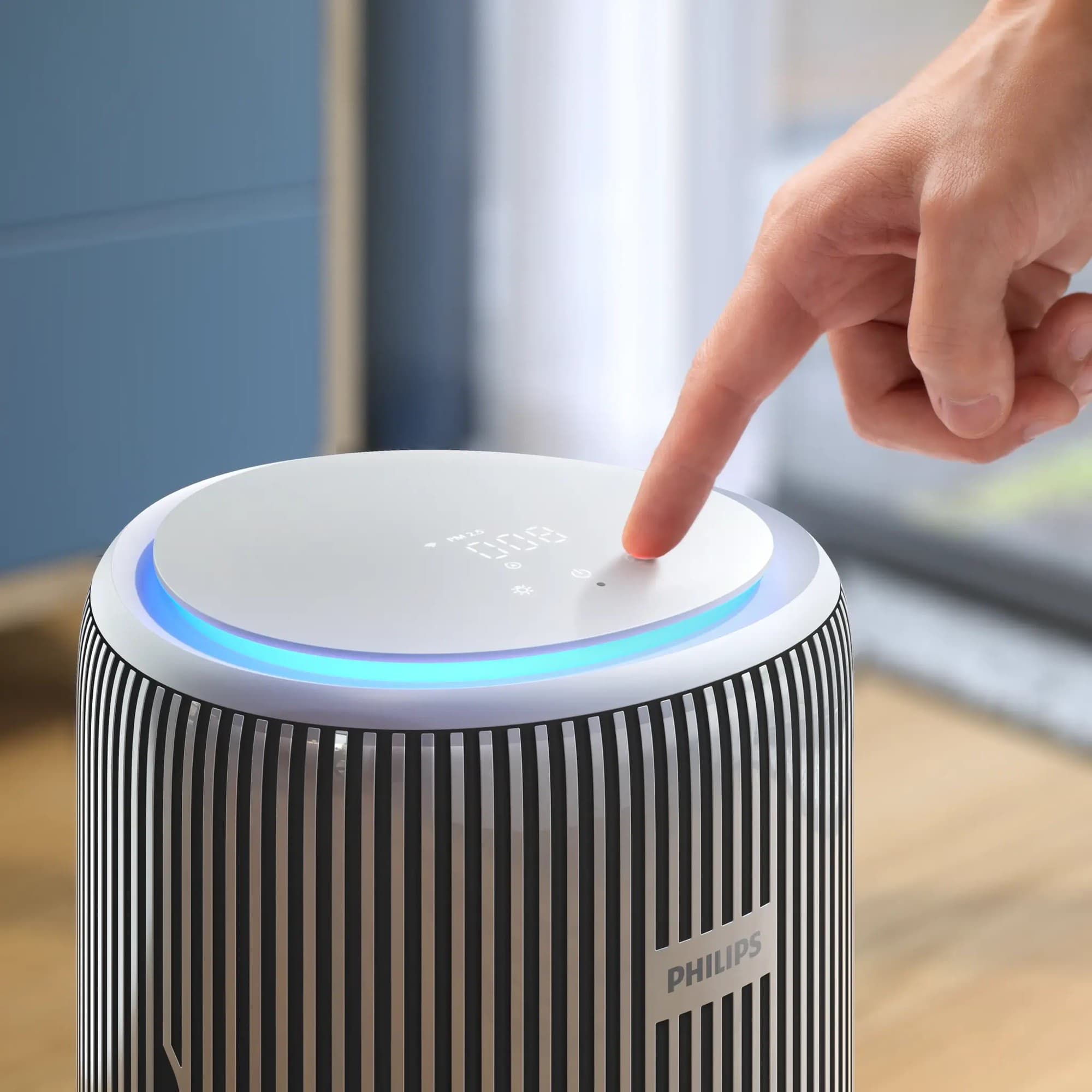 The touch panel with light ring