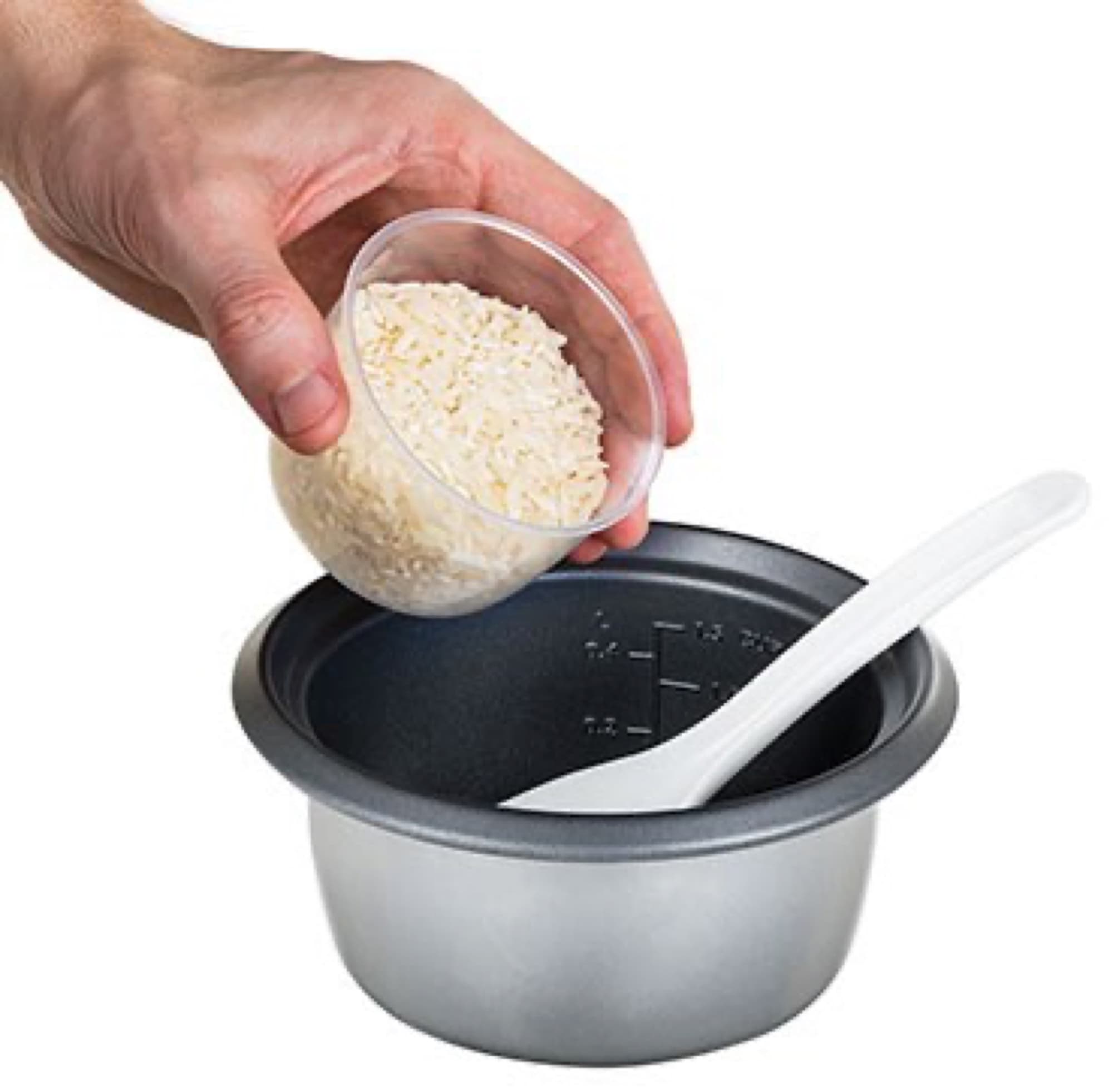 Rice in the non-stick bowl