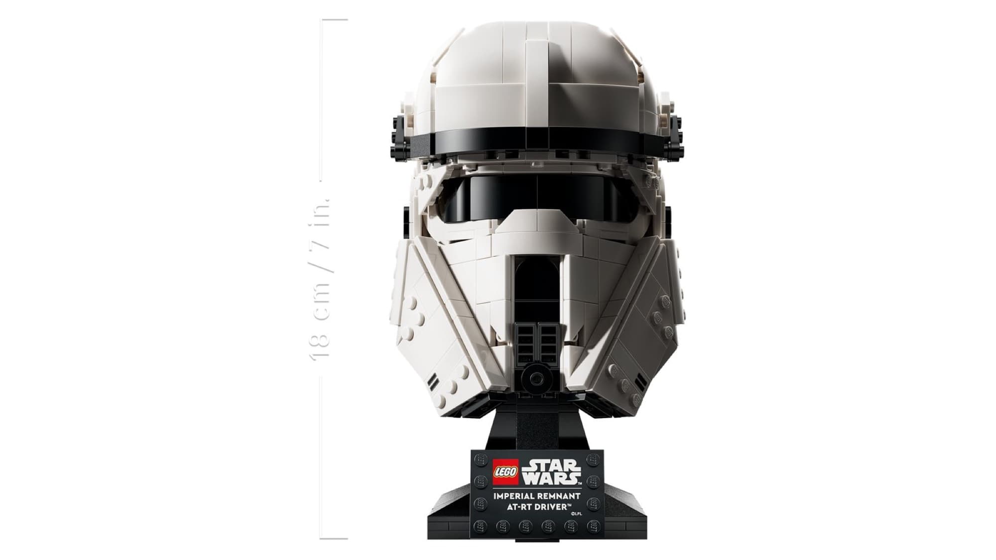 The AT-RT driver helmet – detail 2