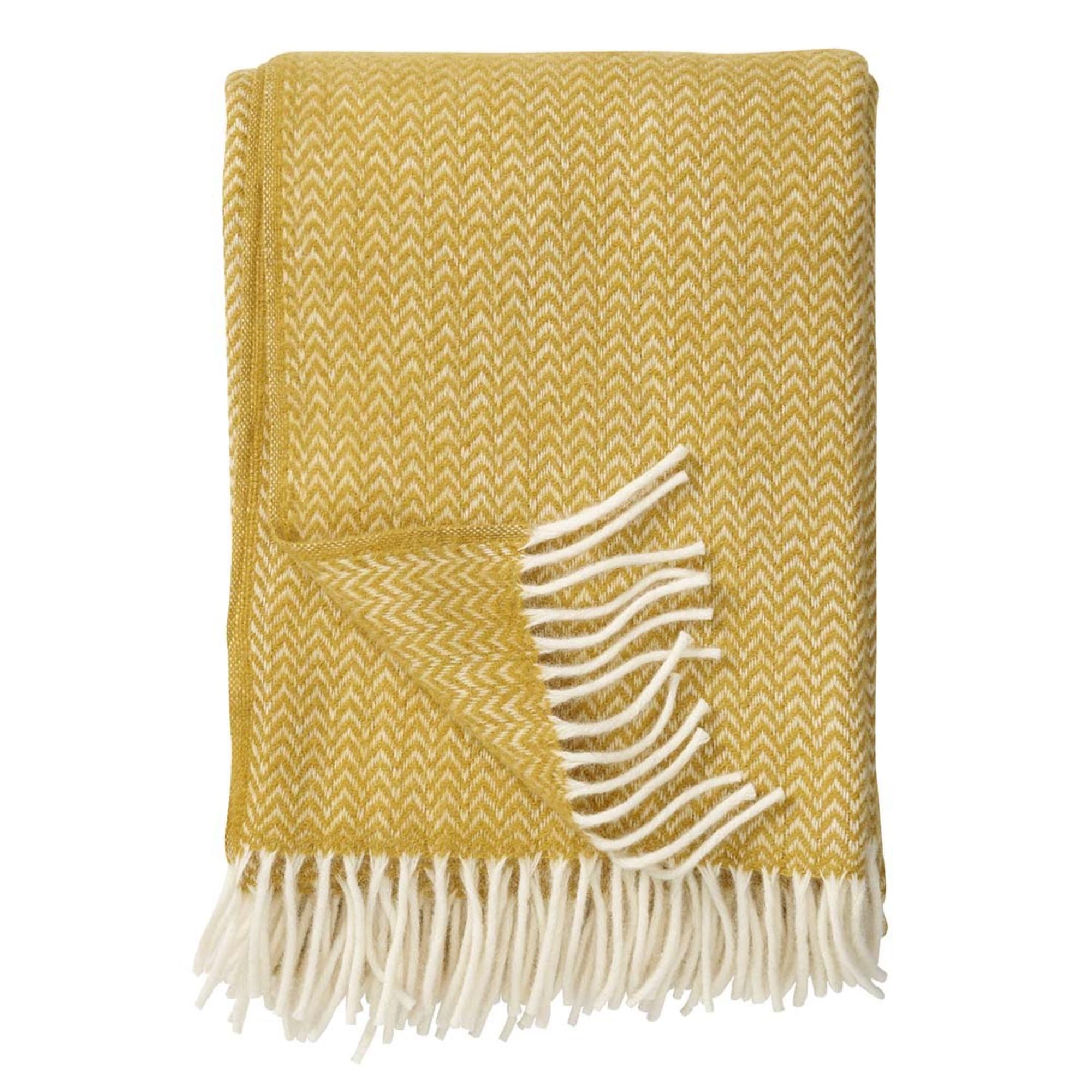 Chevron throw 130 × 200 cm in Gul