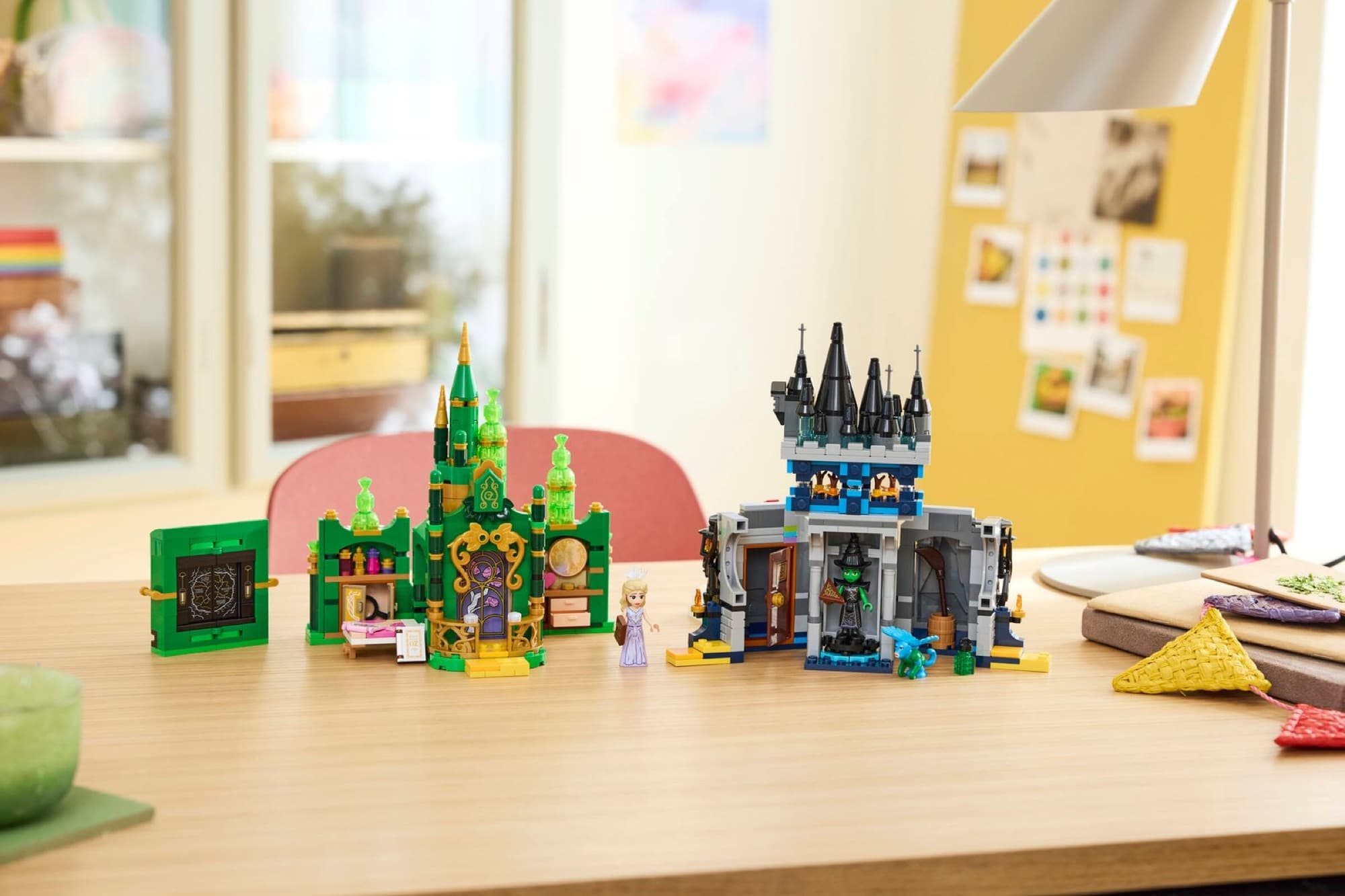 LEGO Emerald City and Kiamo Ko being built and played with