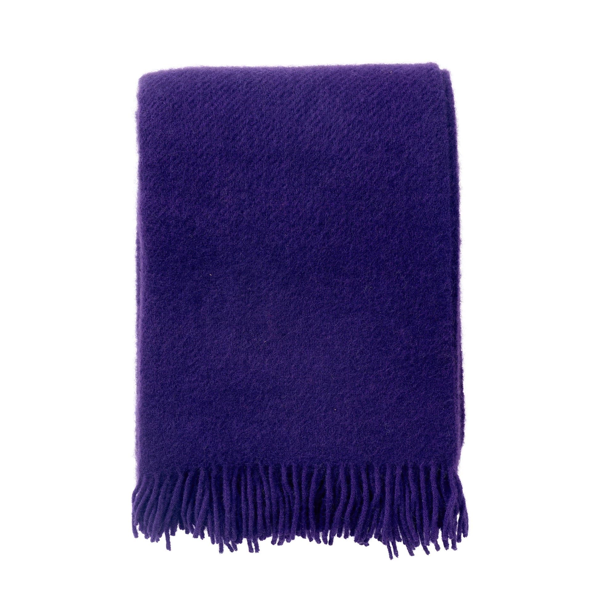 Gotland throw 130 × 200 cm in Plum