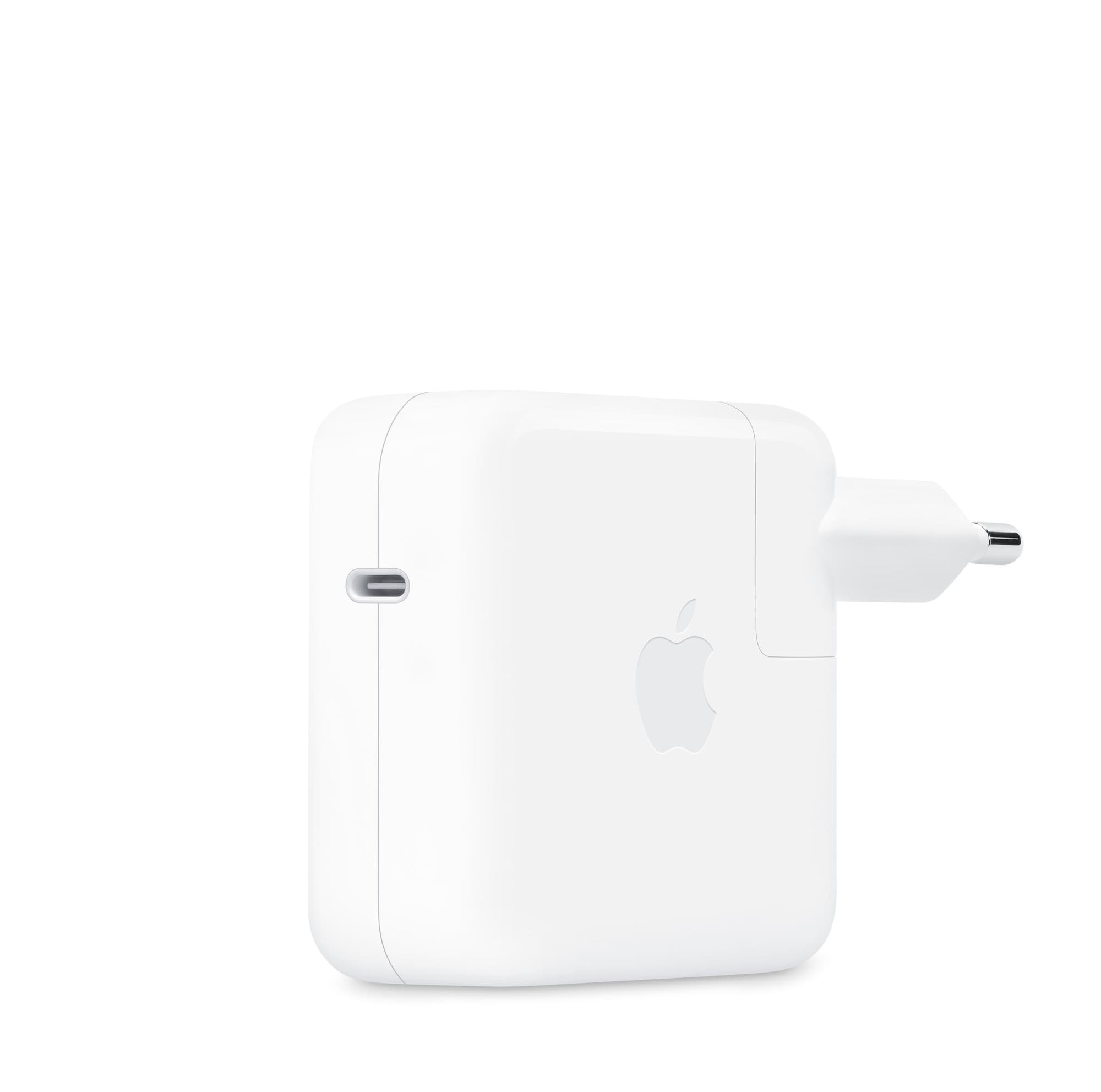 70 W-adaptern from the side with the USB-C port