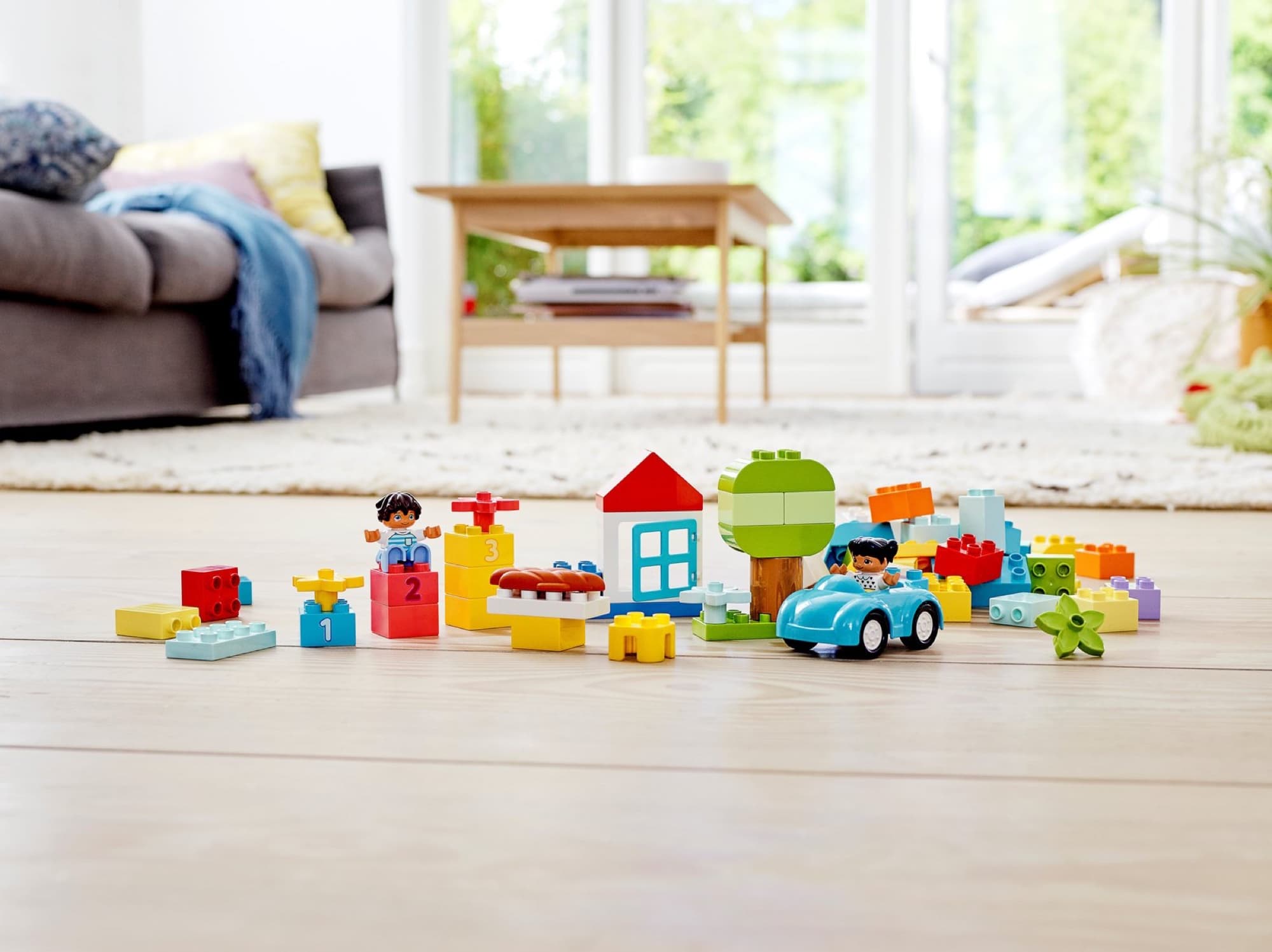 DUPLO brick box – detail 7