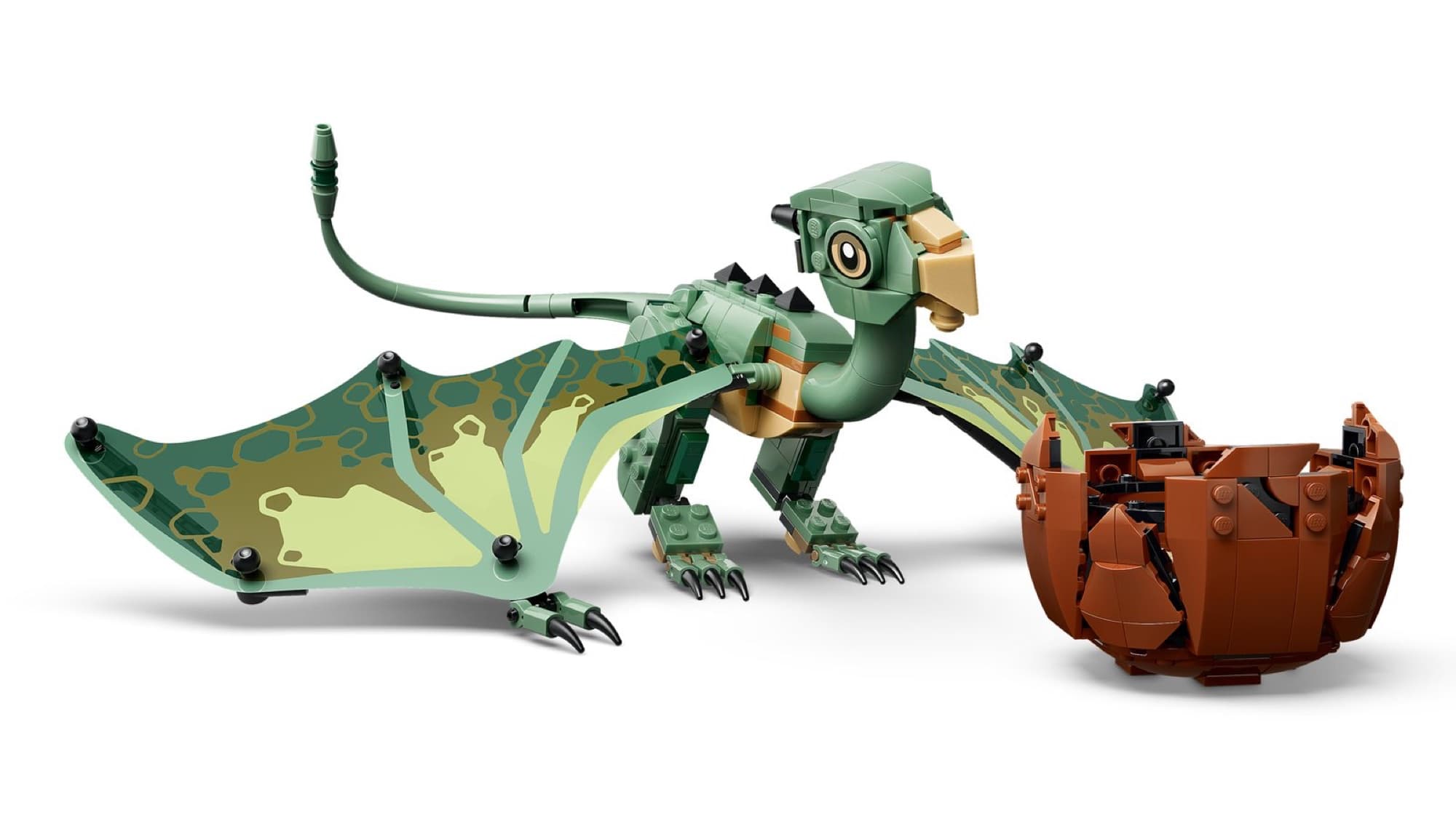 Norbert the baby dragon – detail 4