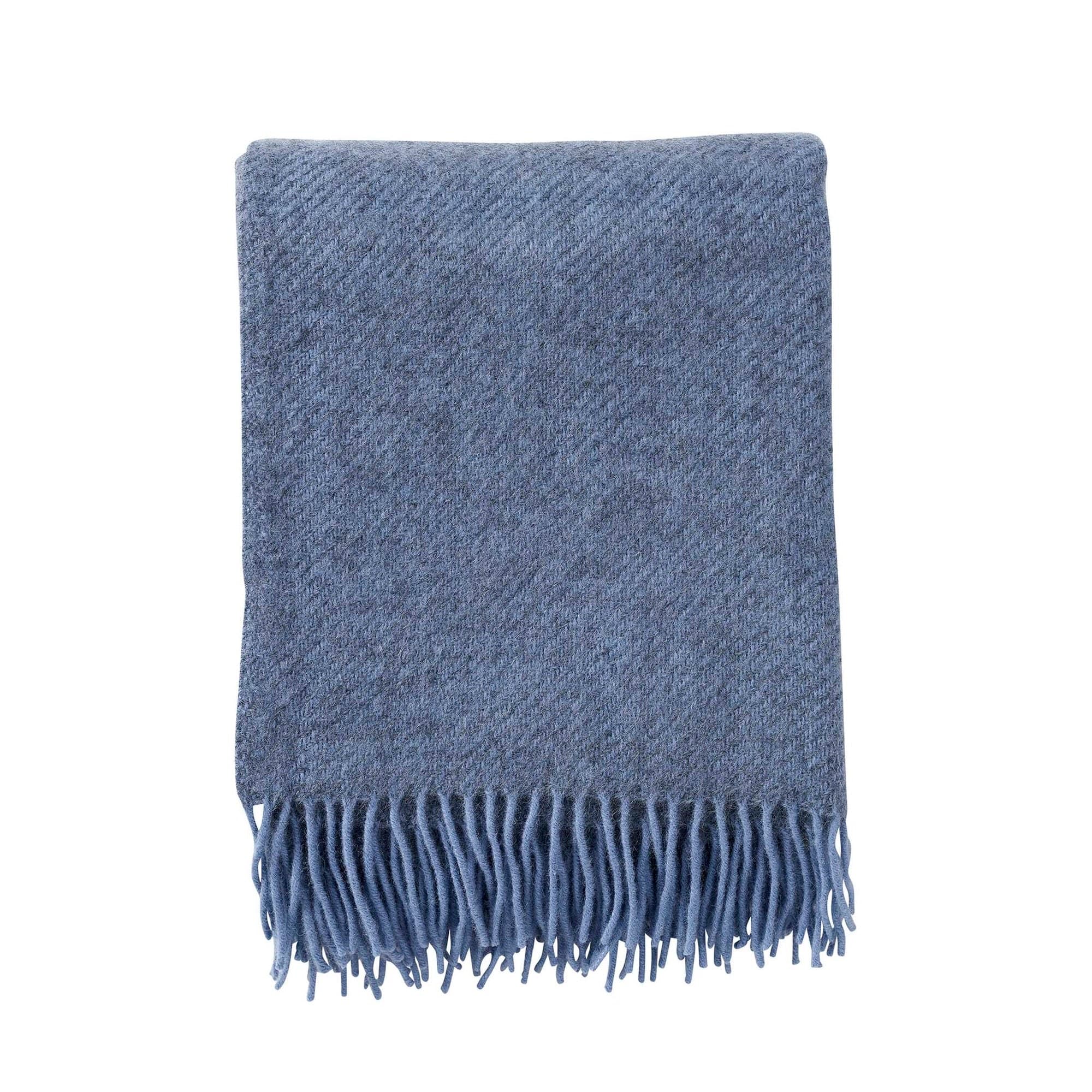 Gotland throw 130 × 200 cm in Infinity blå