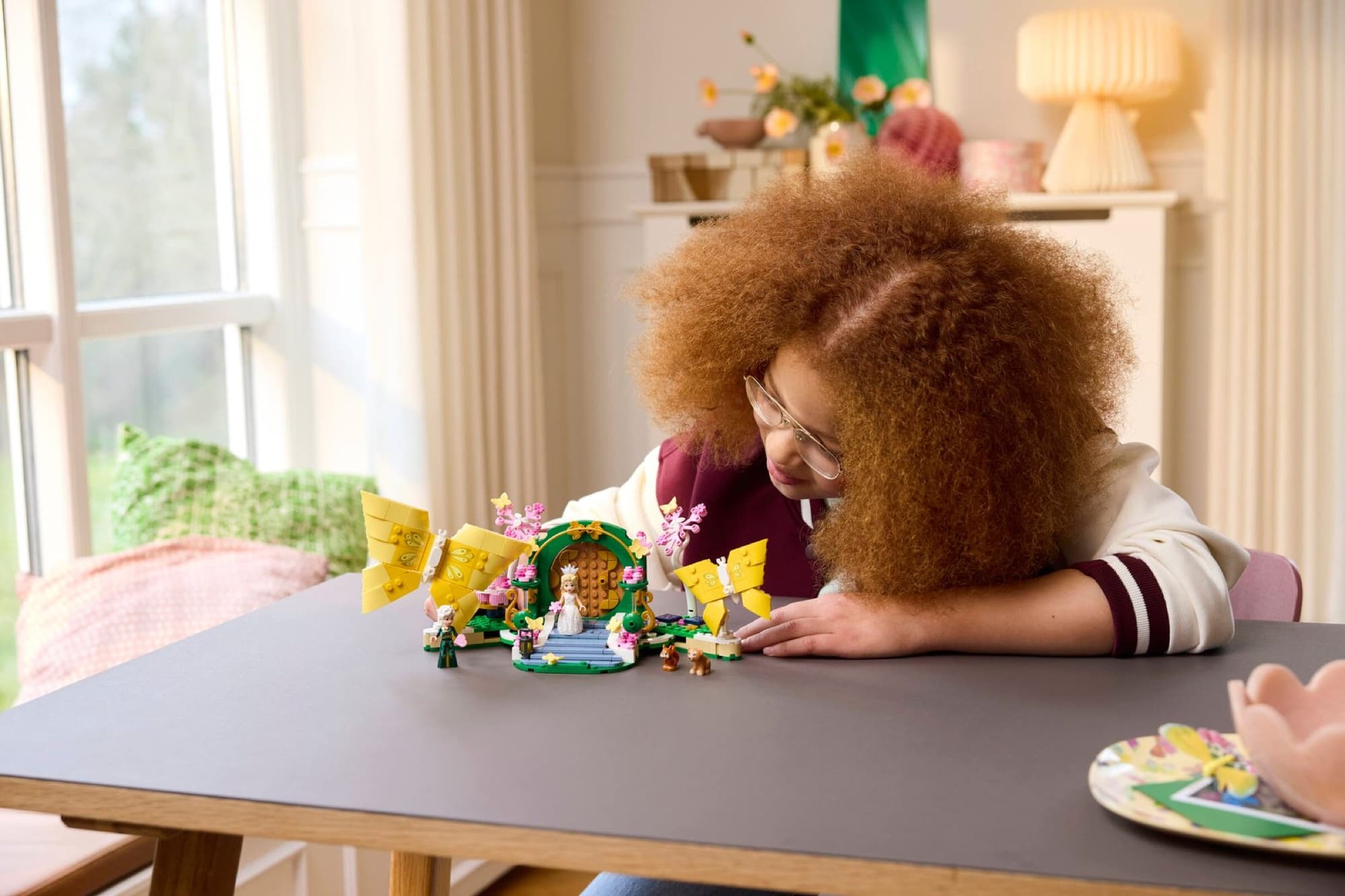 LEGO Glinda's wedding being built and played with
