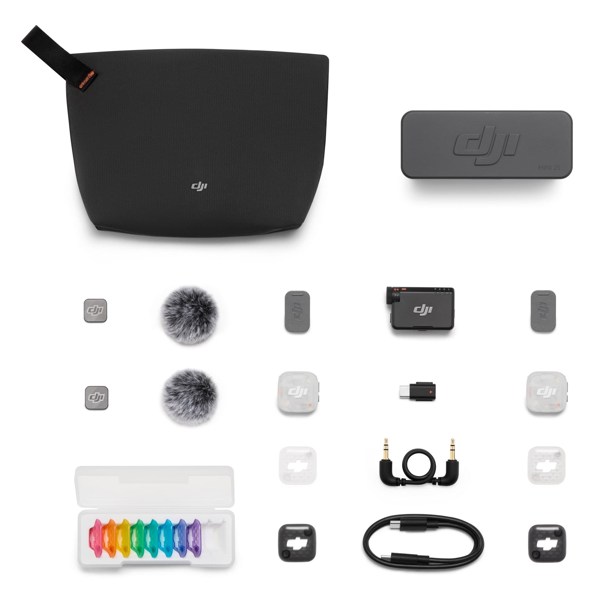 Contents of the kit with two transmitters and case