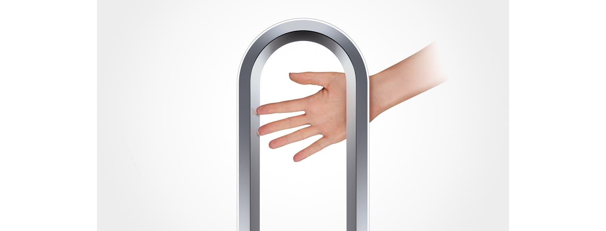 No blades – a hand through the loop