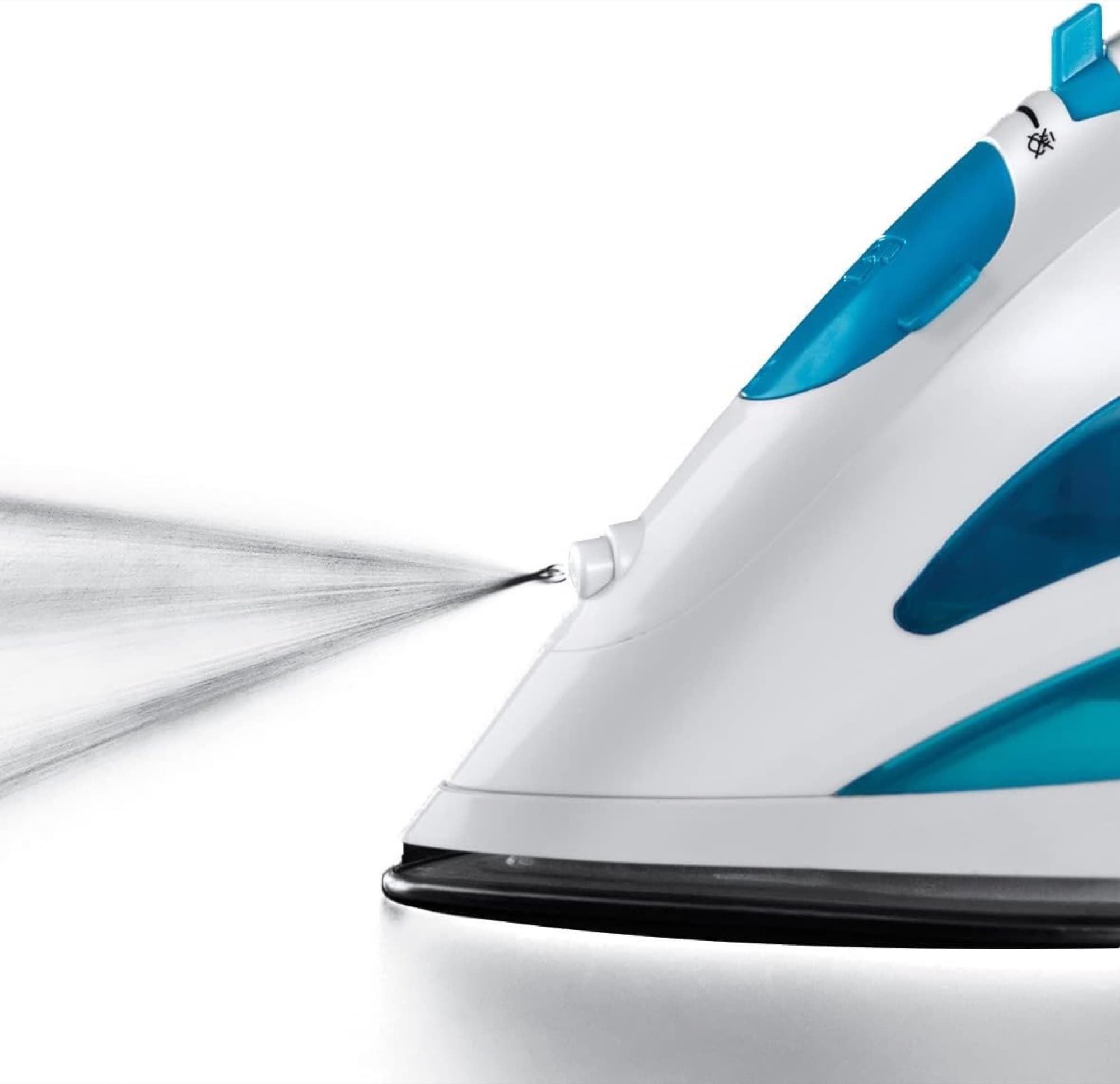 The spray function dampens stubborn creases